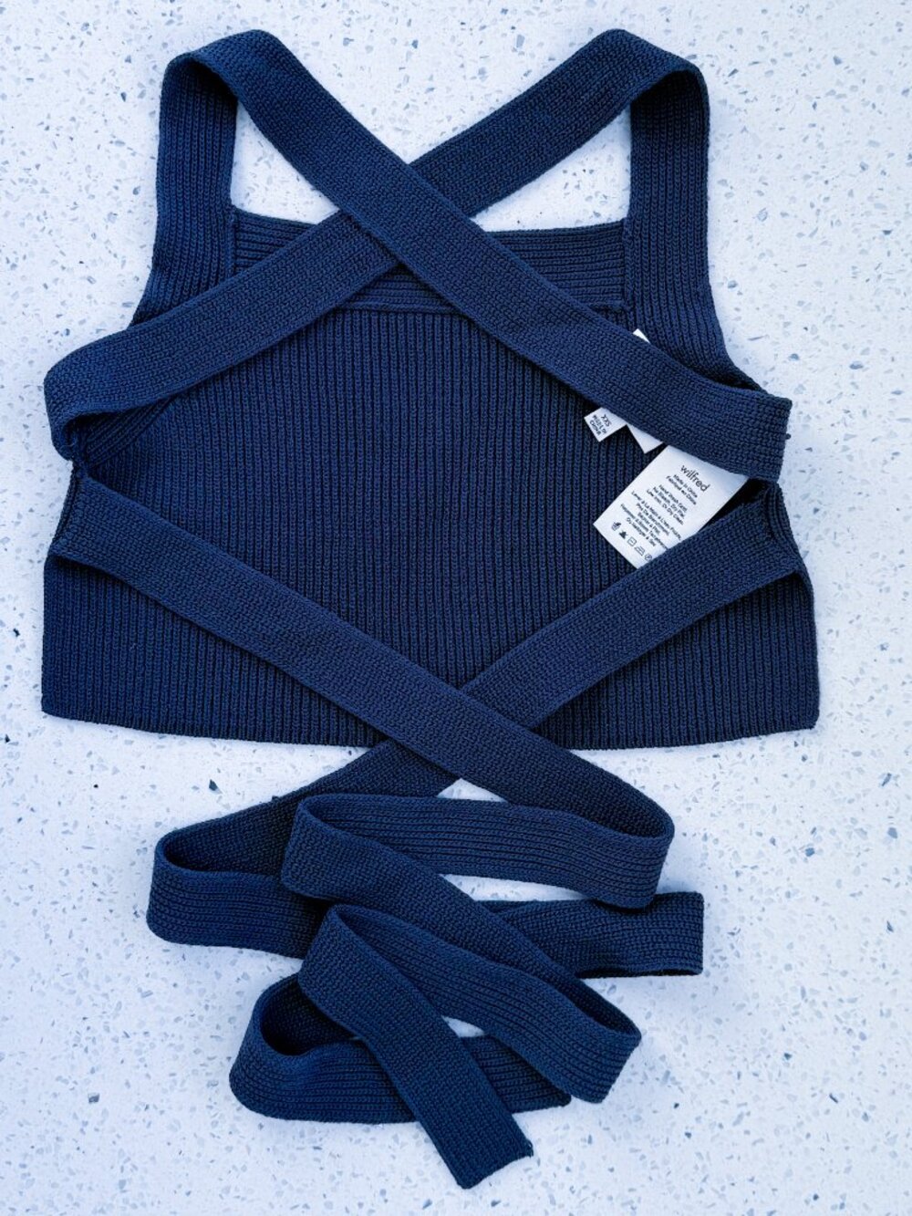 Wilfred Cayenne Knit Wrap Crop Top - Soft Navy Blue